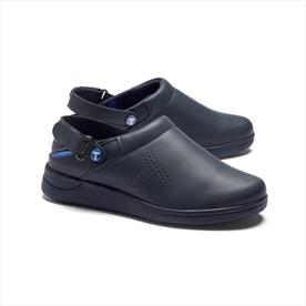 UltraLite Clog Navy With Vents - Size 10